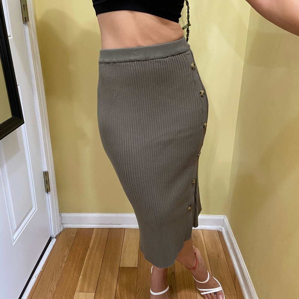 Green Skirt